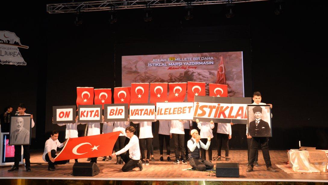 İstiklal Marşı'nın Kabulünün 100. Yıldönümü Kutlamaları ve Mehmet Akif Ersoy'u Anma Törenleri Yapıldı