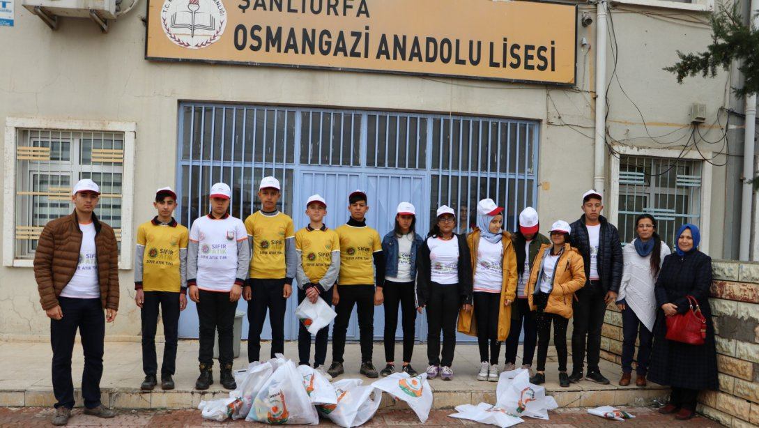 Osmangazi Anadolu Lisesi ''Sıfır Atık Timi '' İş Başında
