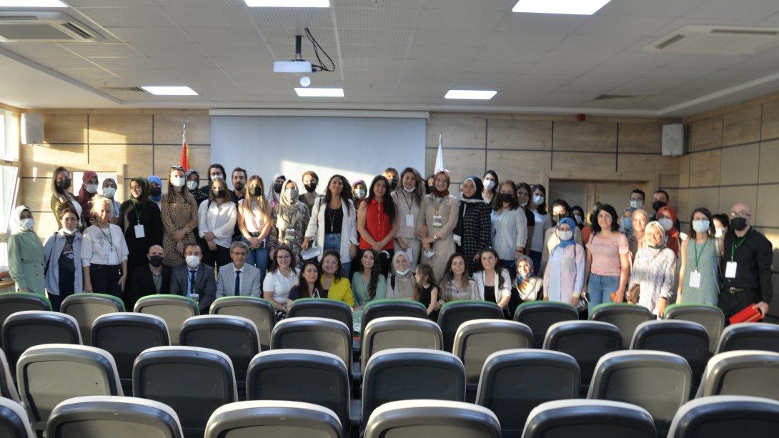 Şanlıurfa İl Milli Eğitim Müdürlüğü, İstanbul Aydın Üniversitesi Öğretim Üyesi Prof. Dr. Belma TUĞRUL ile Okul Öncesi Öğretmenlerini Buluşturdu