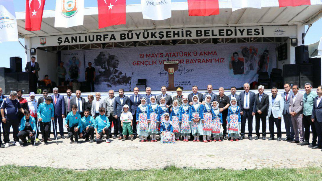 Şanlıurfa'da 19 Mayıs Atatürk'ü Anma, Gençlik ve Spor Bayramı Coşkuyla Kutlandı